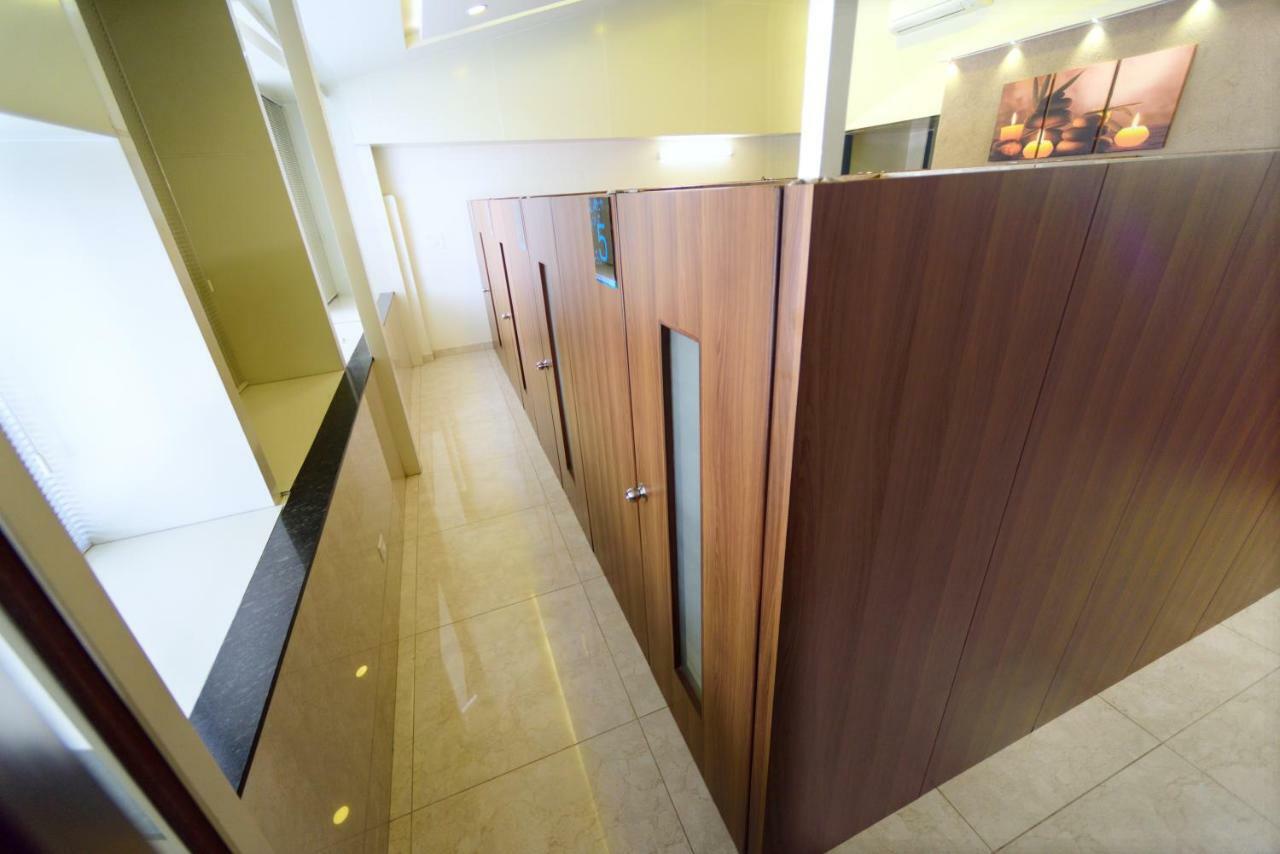 Bedspace- Capsule Ac Hotel Mangalore Exterior photo